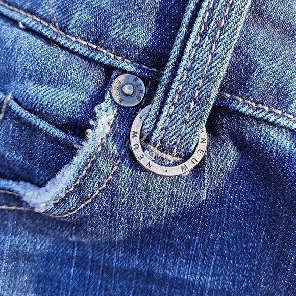 Neuw Iggy Skinny Jeans Ripped Knee Blue Men's  30 - Picture 9 of 9